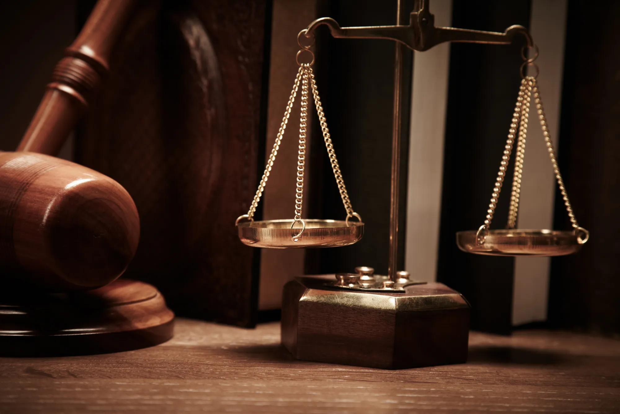 When Should You Consult a Labour Lawyer in Dubai