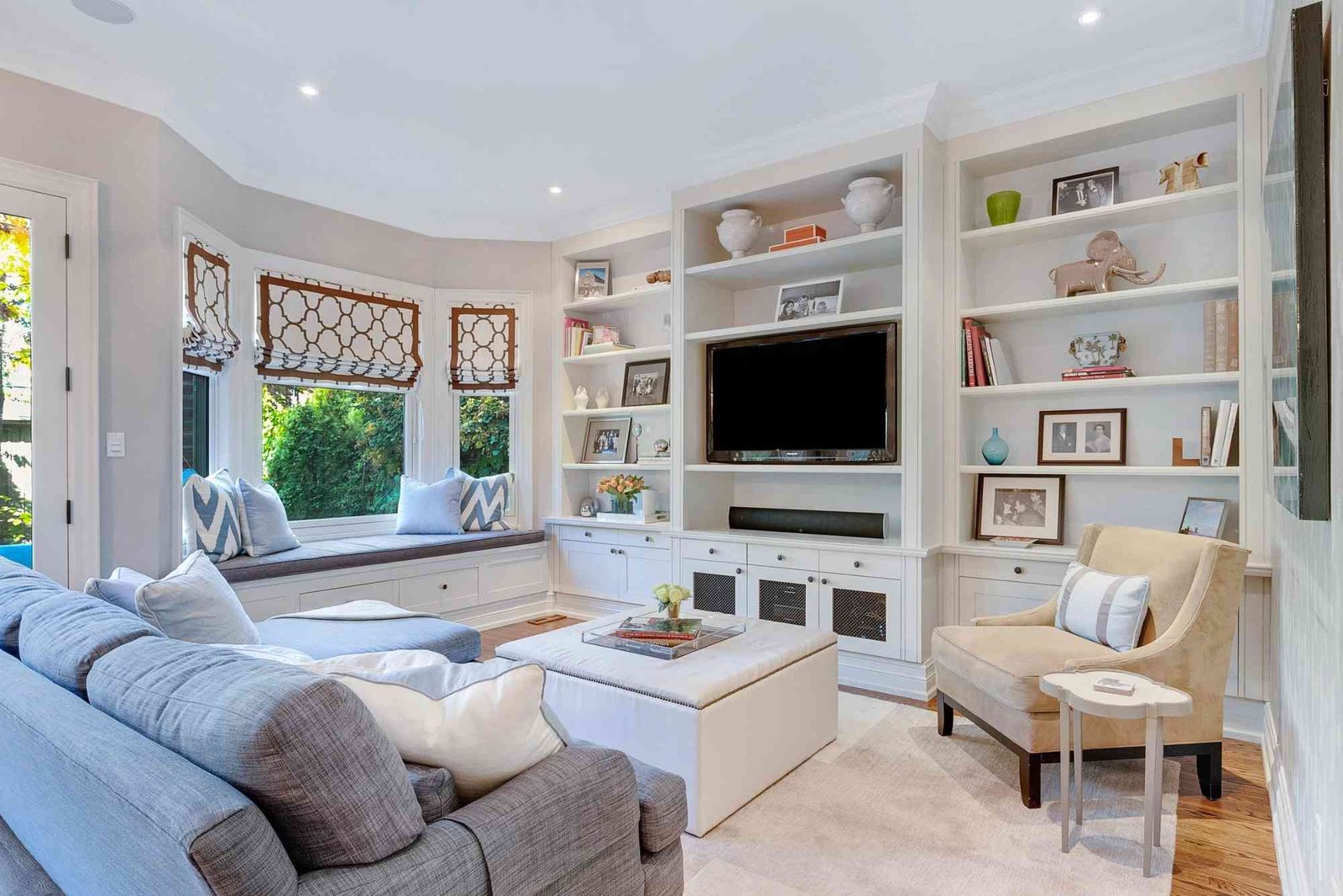How to Make Your Home Look Cozy and Beautiful